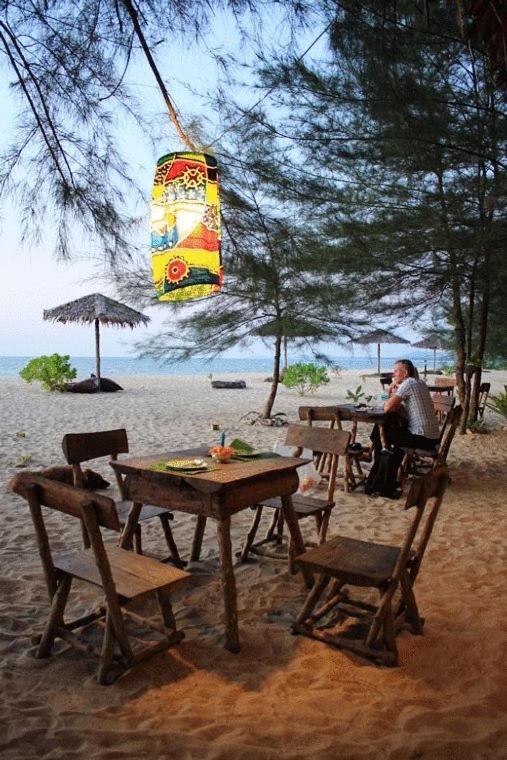 Hapla Beach Cottage Koh Kho Khao Island Exterior foto