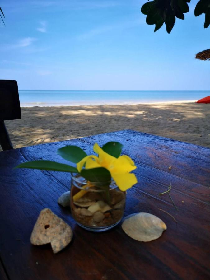Hapla Beach Cottage Koh Kho Khao Island Exterior foto